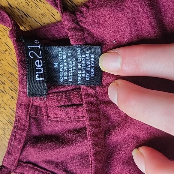 🍀Rue 21 maroon microfiber crop top!! Sexy lace down sides - Picture 2 of 7